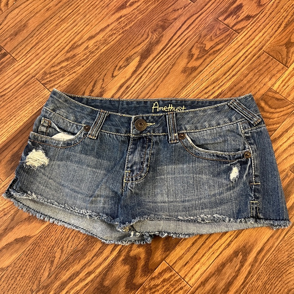 Amethyst jean shorts size 5